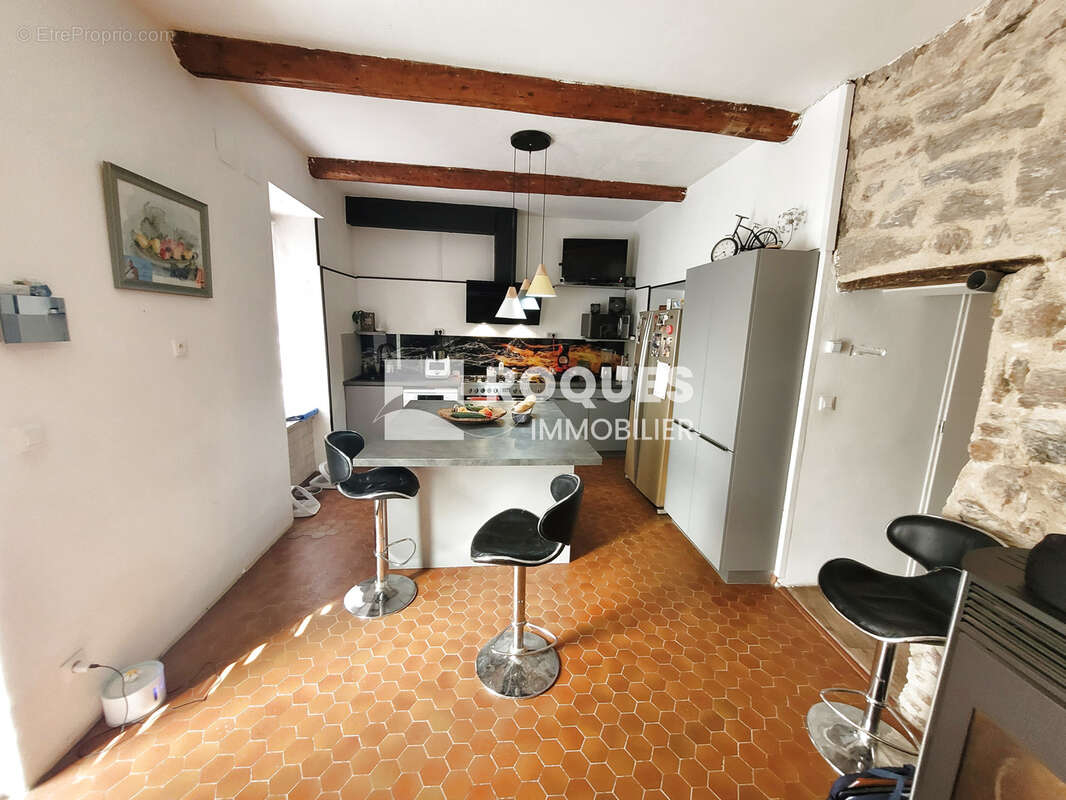 Maison à FAUGERES