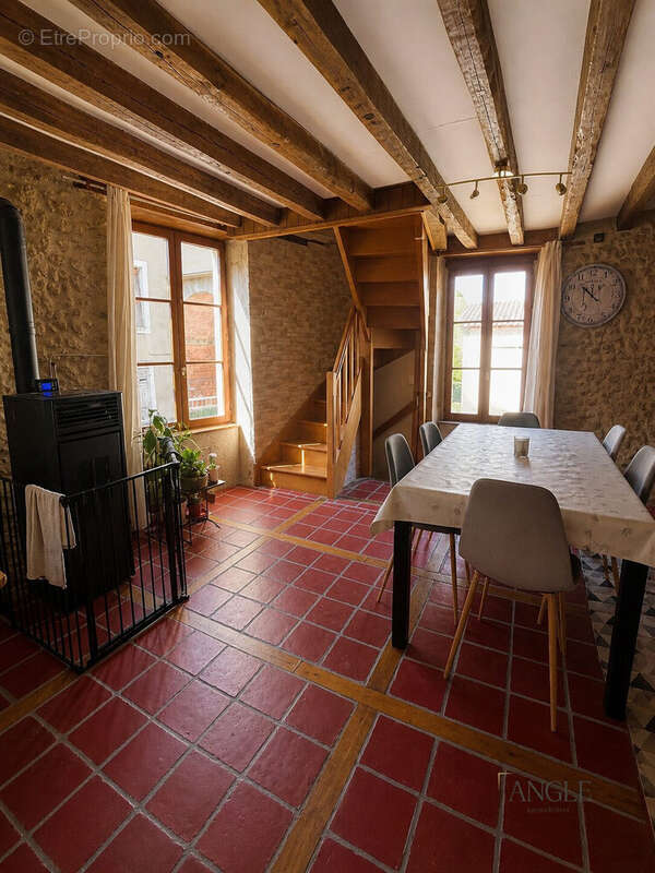 Maison à BEAUMONT-SUR-SARTHE