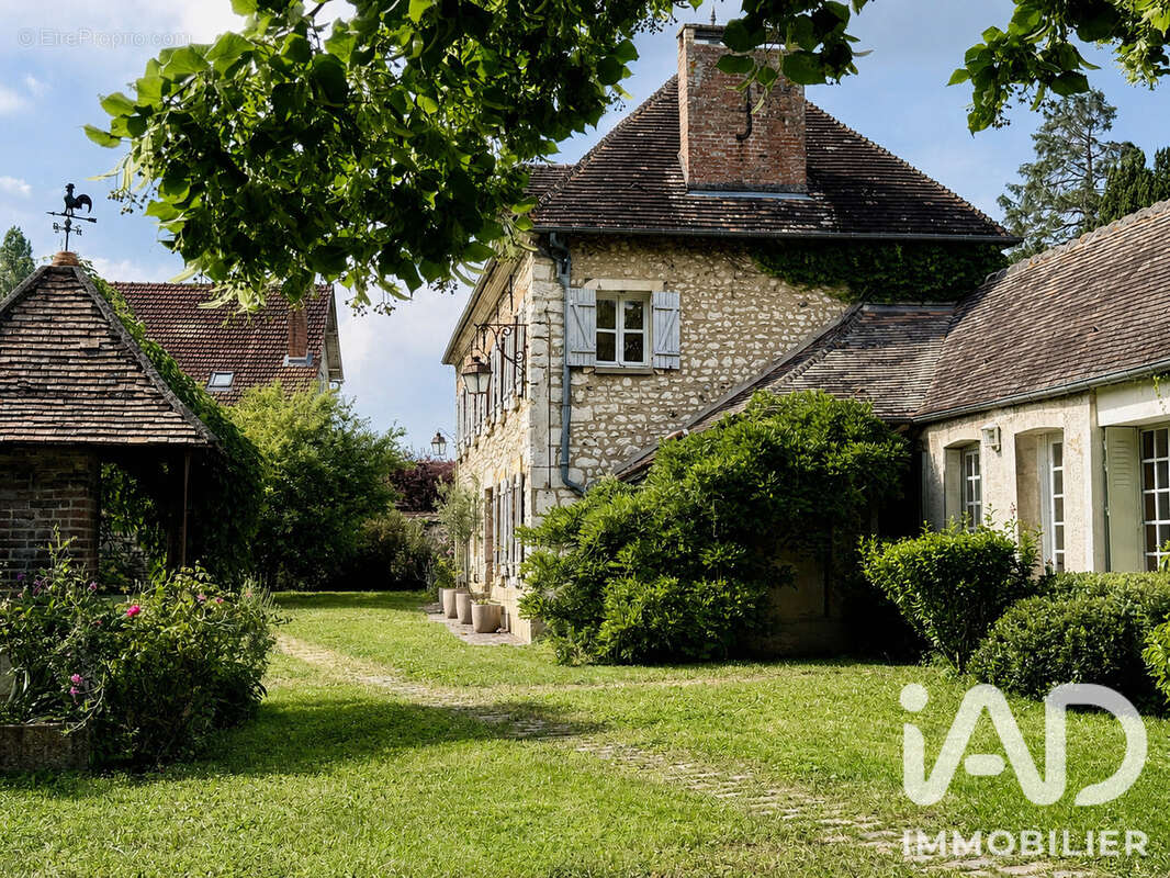 Maison 392 m² à Pressagny-L'orgueilleux  - photo 4