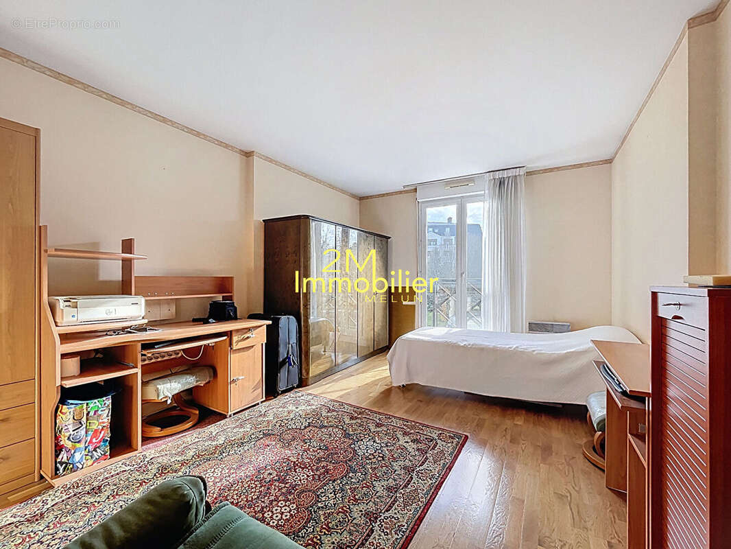 Appartement à DAMMARIE-LES-LYS