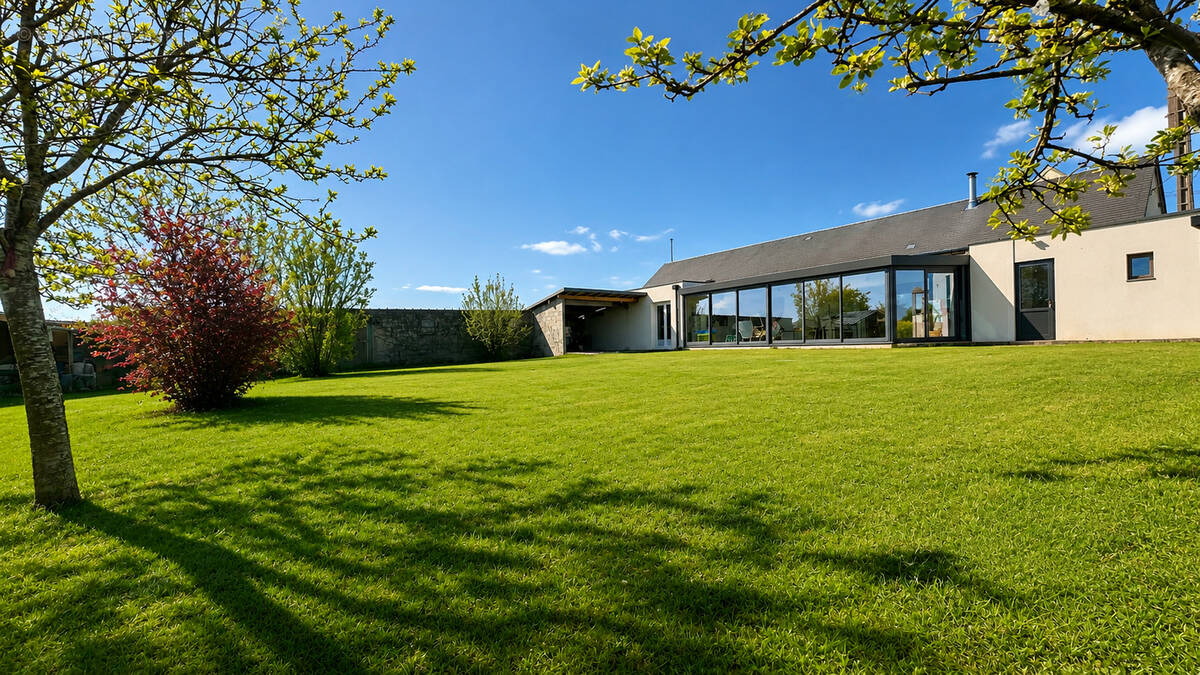 Maison à LE FAVRIL