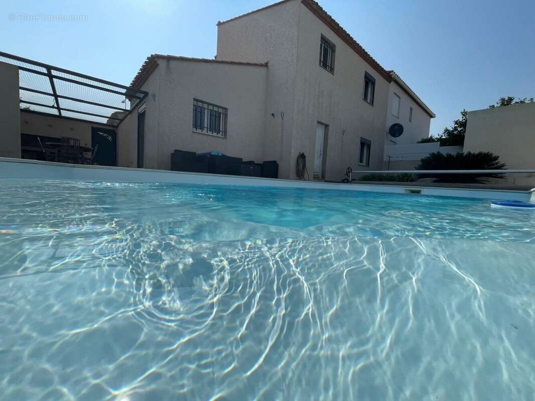 Nouveau ! Tres belle Villa F5 + Piscine ! - photo 16