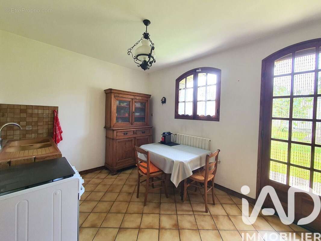Photo 4 - Maison à VIGNACOURT