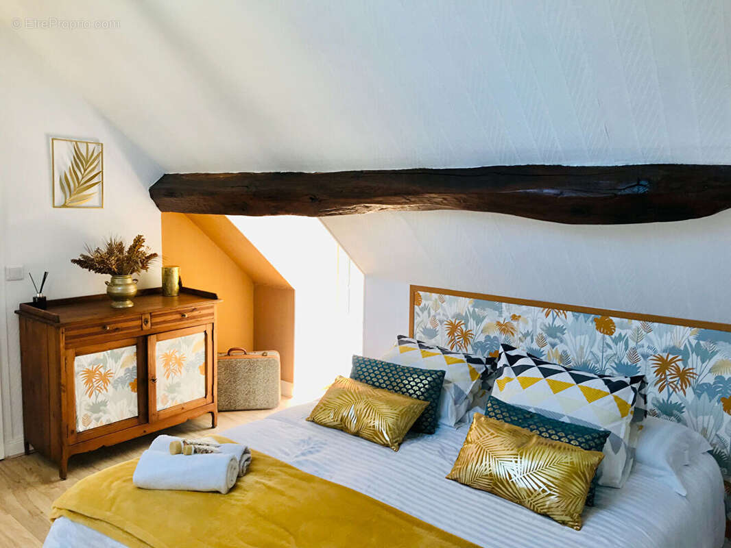 Maison à DAMPIERRE-SUR-AVRE