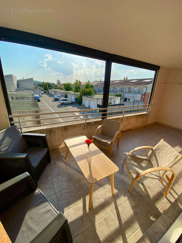 Appartement de type T2 avec terrasse et parking privatif fermé. - photo 14