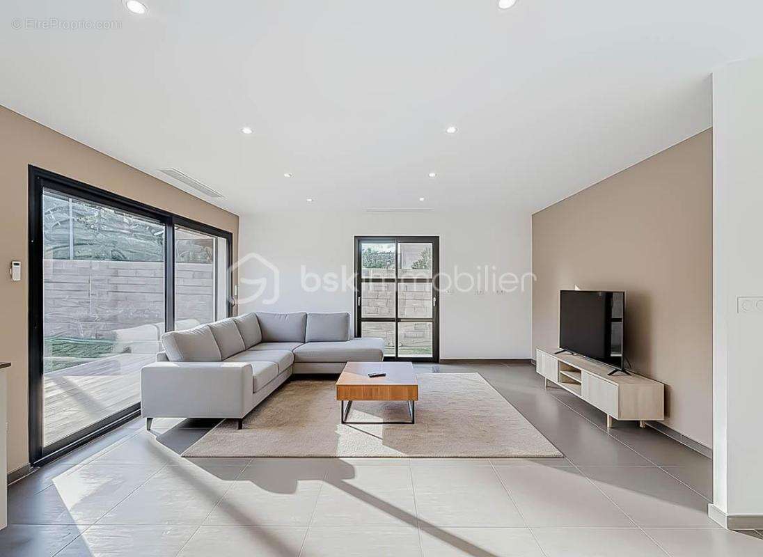 Maison à CLERMONT-L&#039;HERAULT