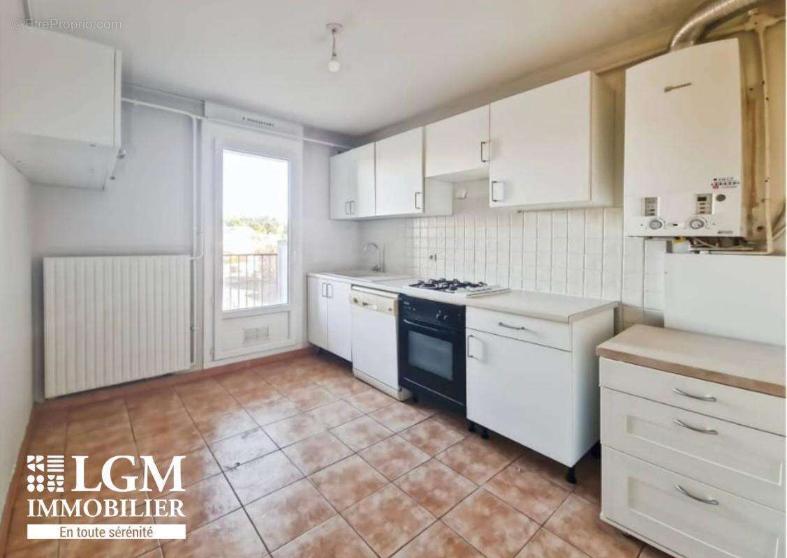Appartement à VITROLLES