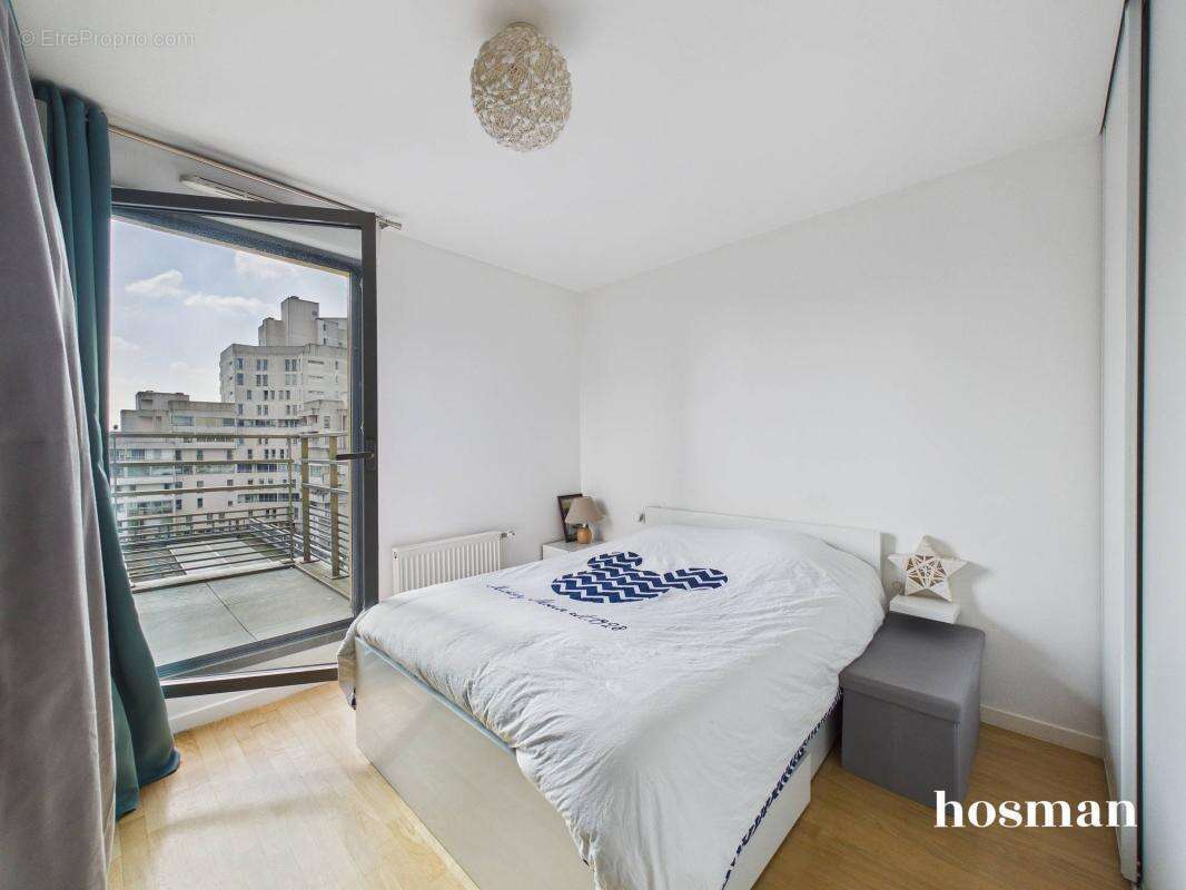 Appartement à NANTERRE