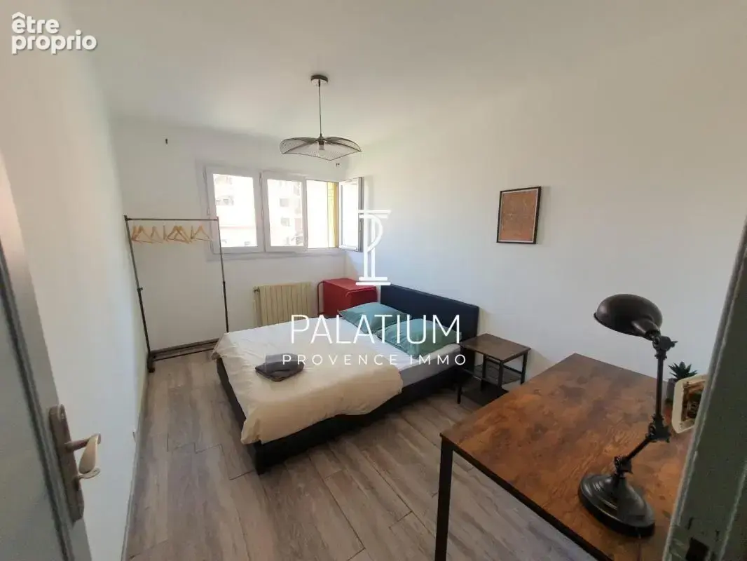 Appartement T5 rénové de 82 m² – Marseille 3e, idéal investissement - photo 9