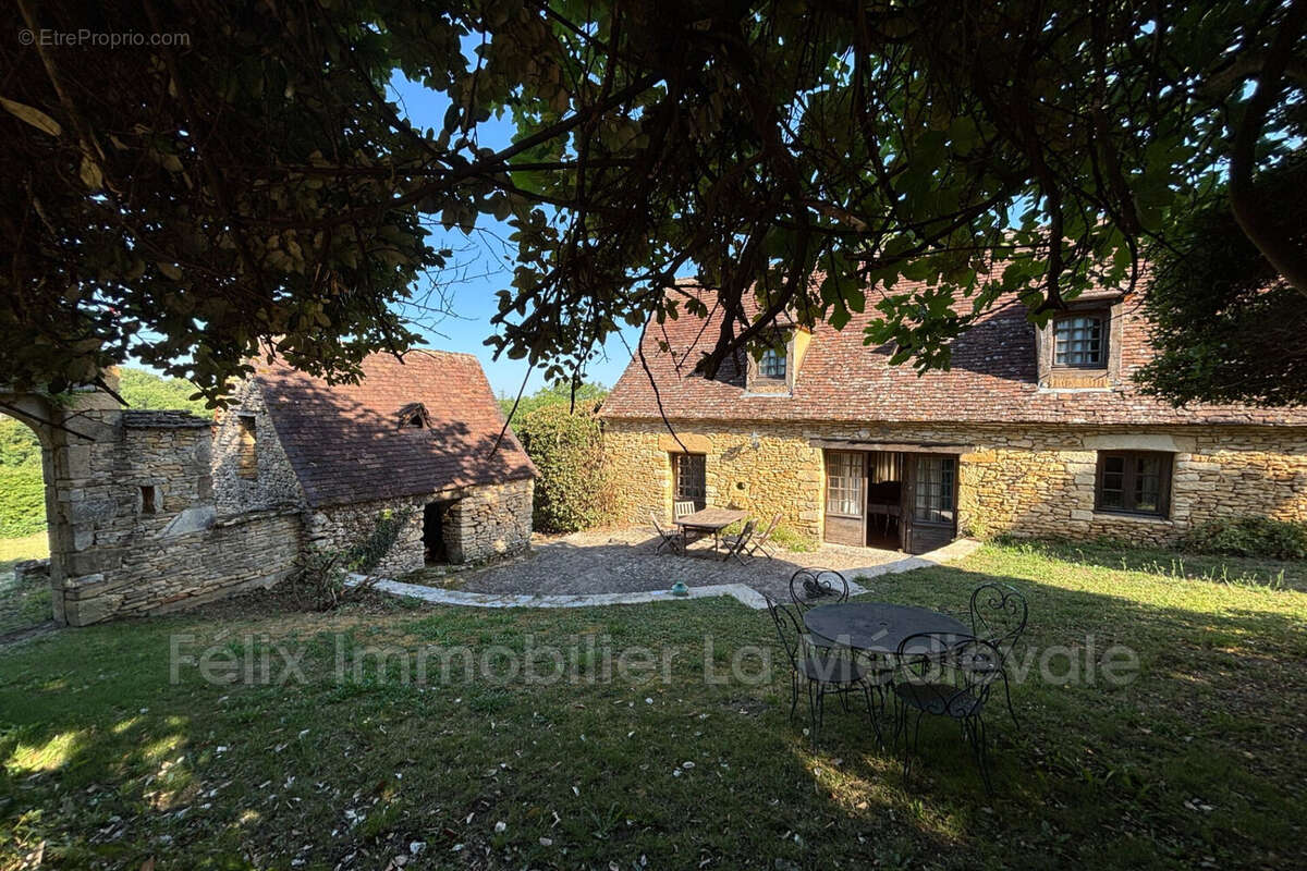 Maison à SARLAT-LA-CANEDA