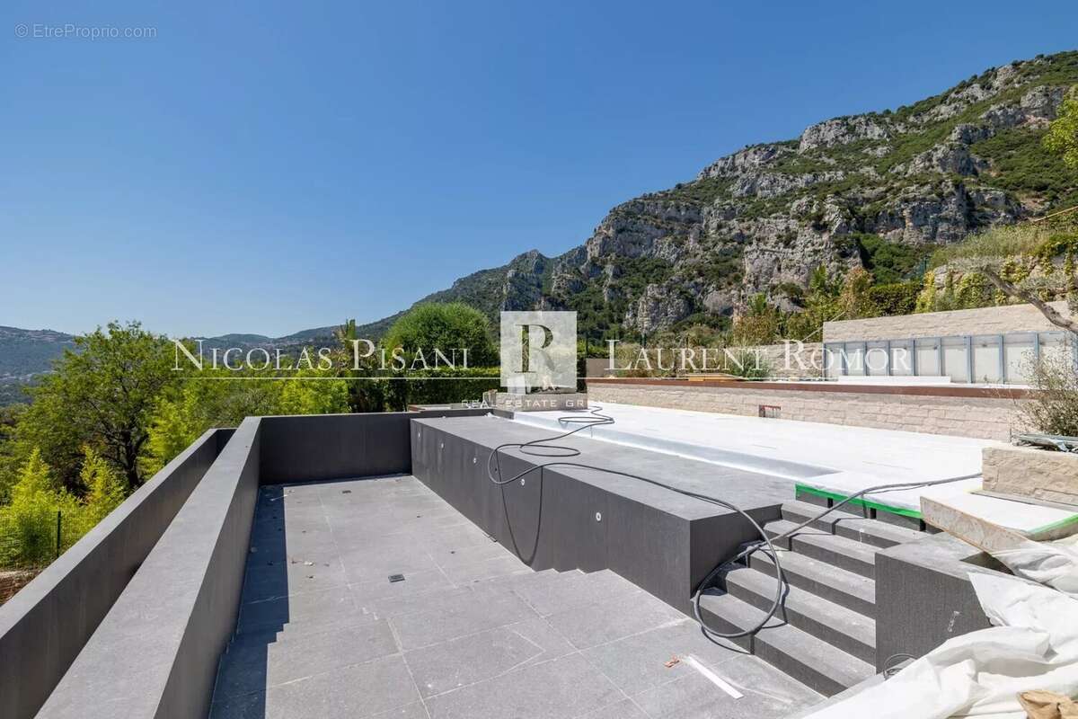 Maison à ROQUEBRUNE-CAP-MARTIN