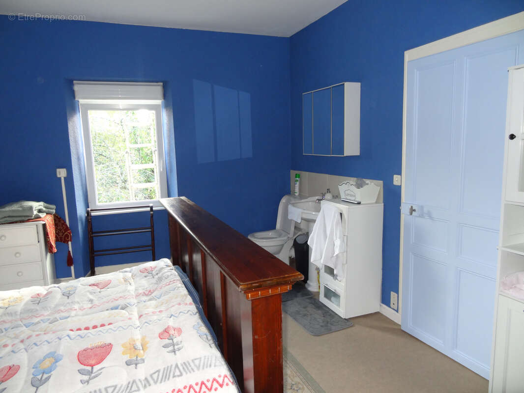 Maison à PLOUNEVEZ-QUINTIN