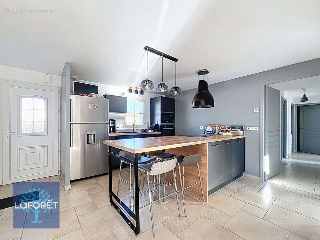 Maison à SAINT-HILAIRE-DE-RIEZ