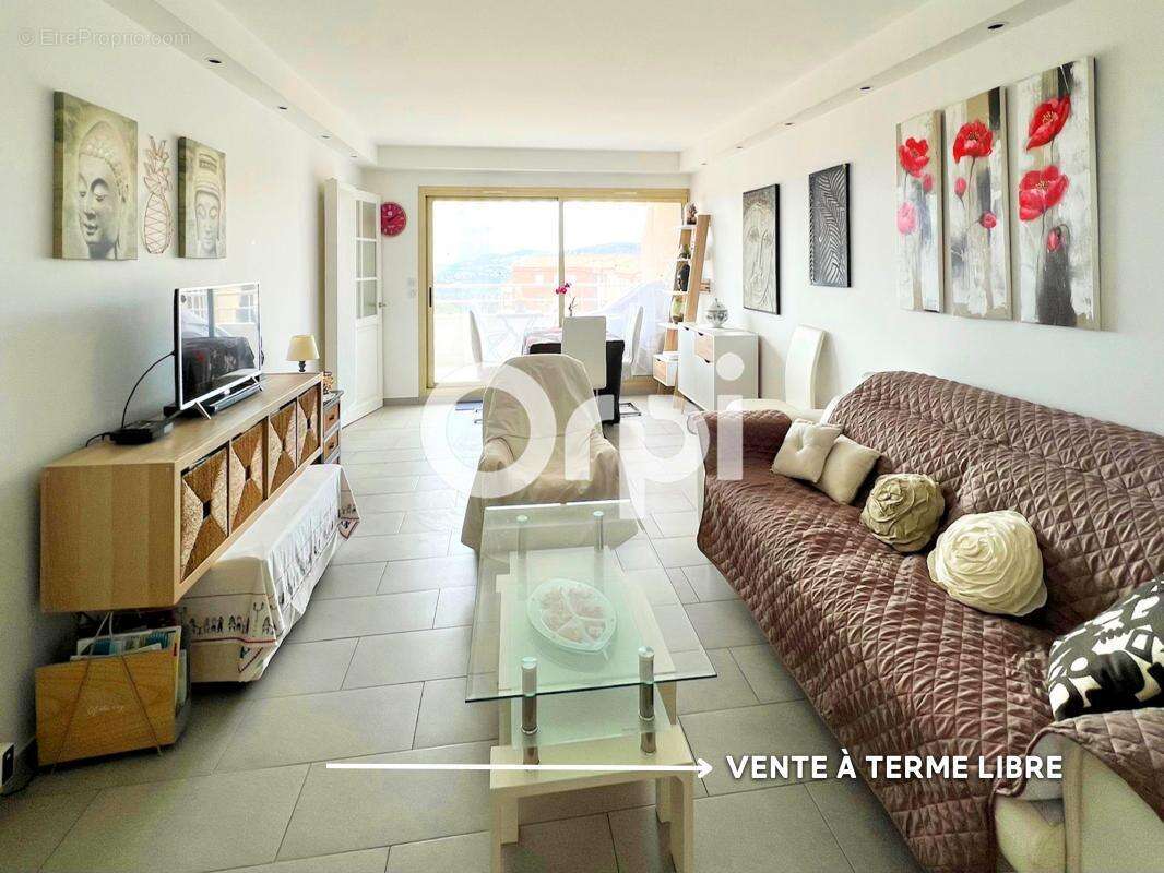 Appartement à MANDELIEU-LA-NAPOULE