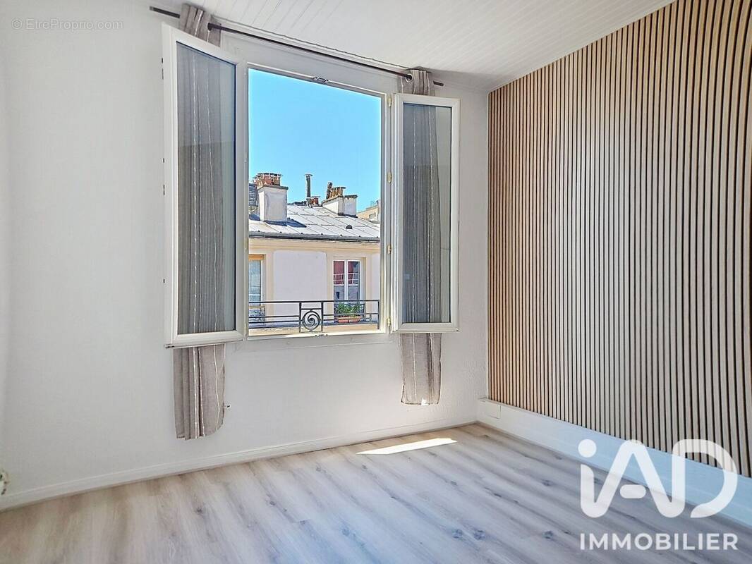 Photo 1 - Appartement à PARIS-11E