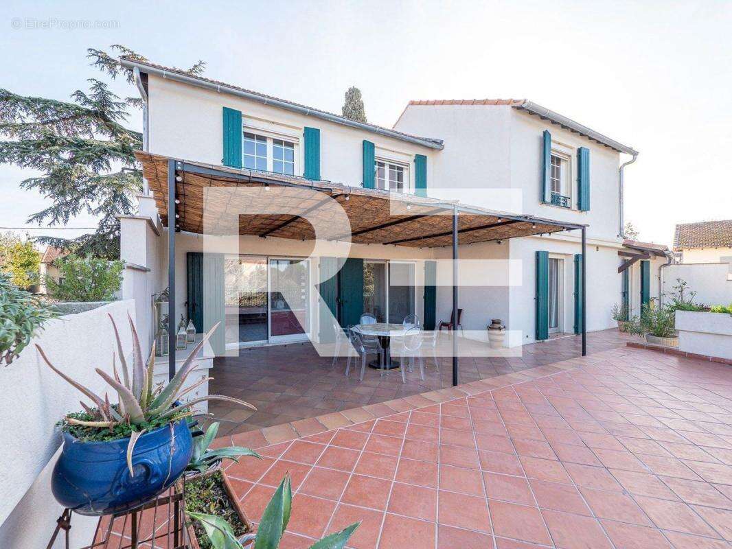 Maison à ARLES