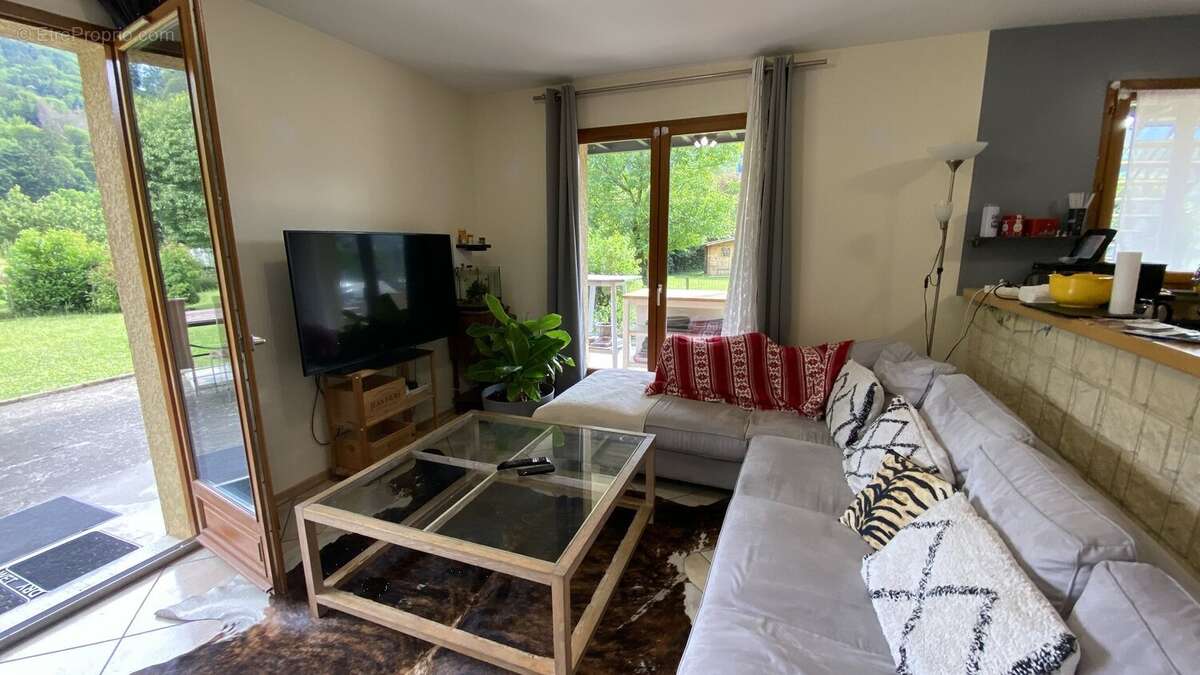 Appartement à FAVERGES