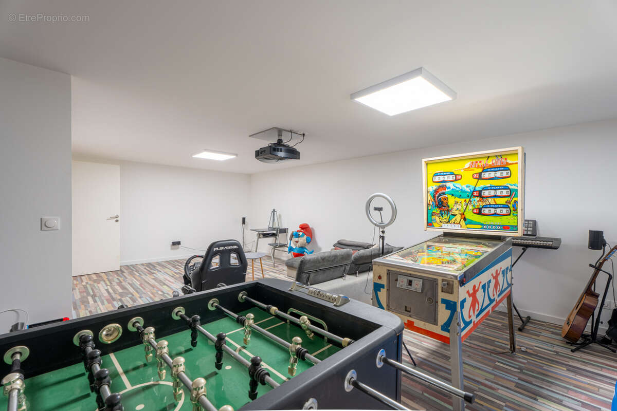 Maison à DIVONNE-LES-BAINS