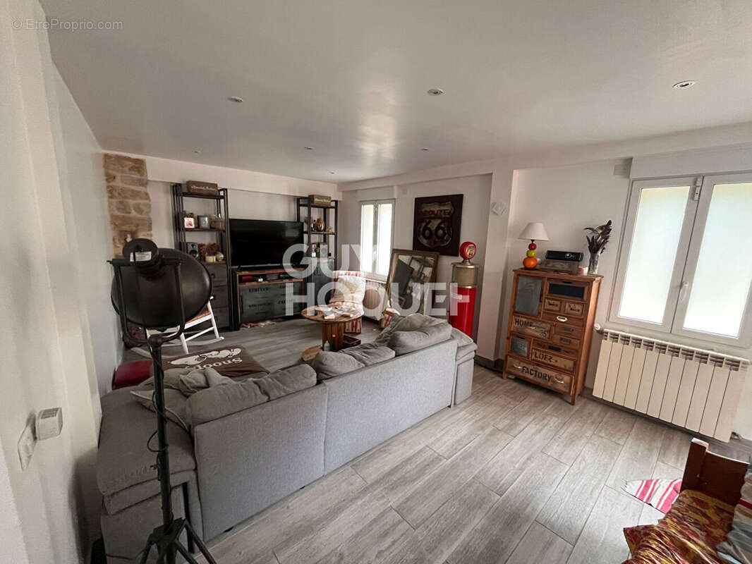 Maison à MORET-SUR-LOING