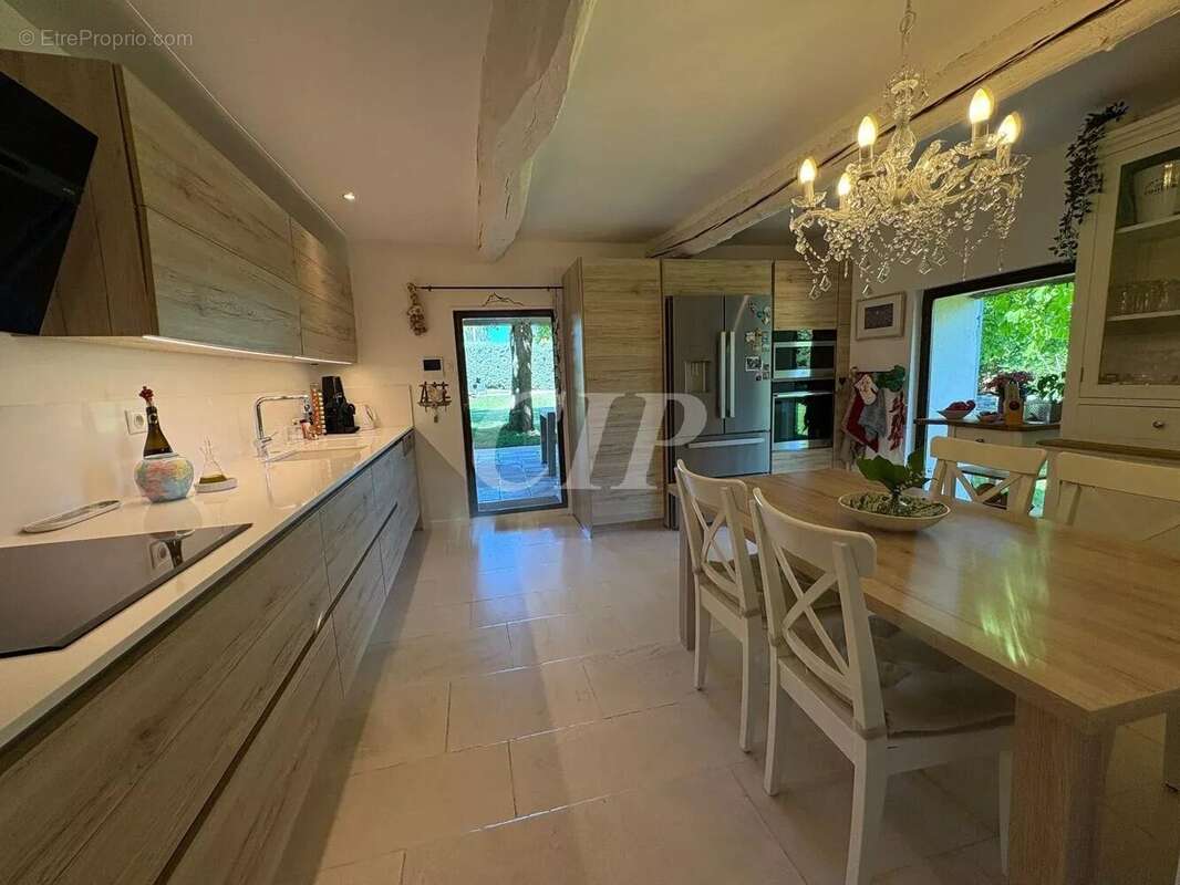 Maison à TRETS