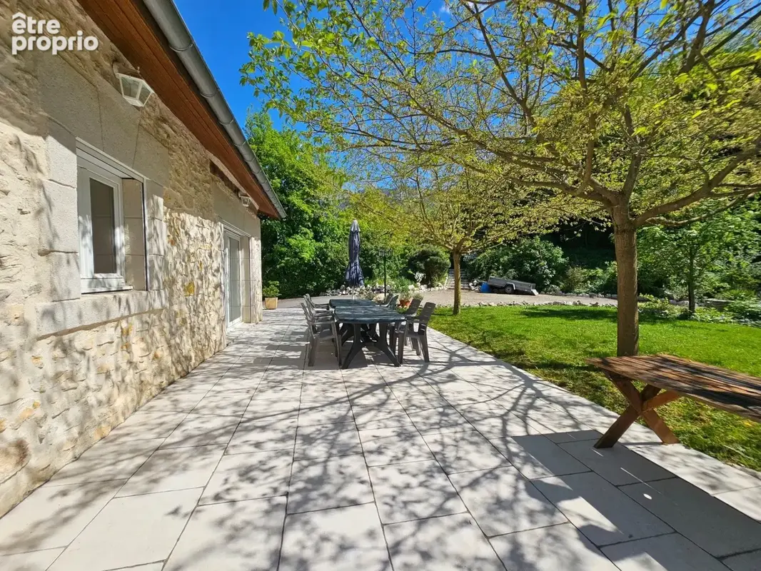 Maison 10 pièces 290 m² à vendre à Saint-Jean-En-Royans (26190) - photo 6