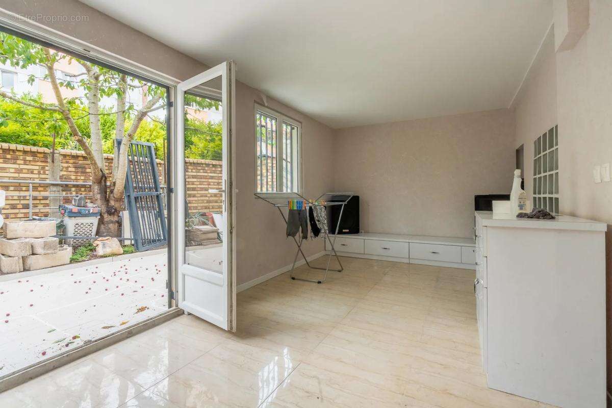 Maison à NOISY-LE-SEC