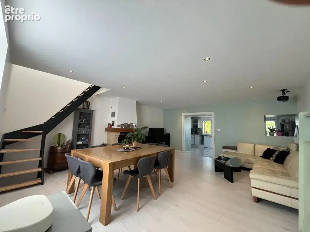 Maison  5 pièce(s) 126 m2 - photo 3