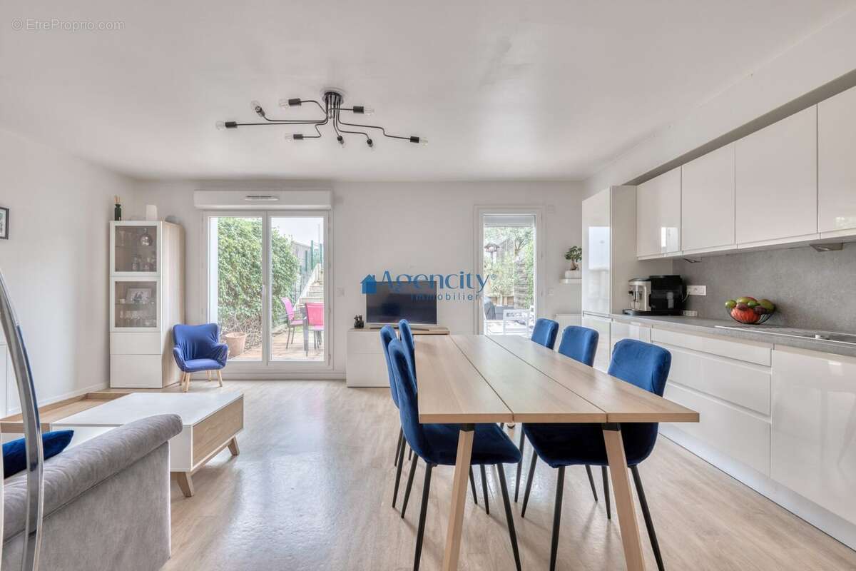 Maison à CHAMPIGNY-SUR-MARNE