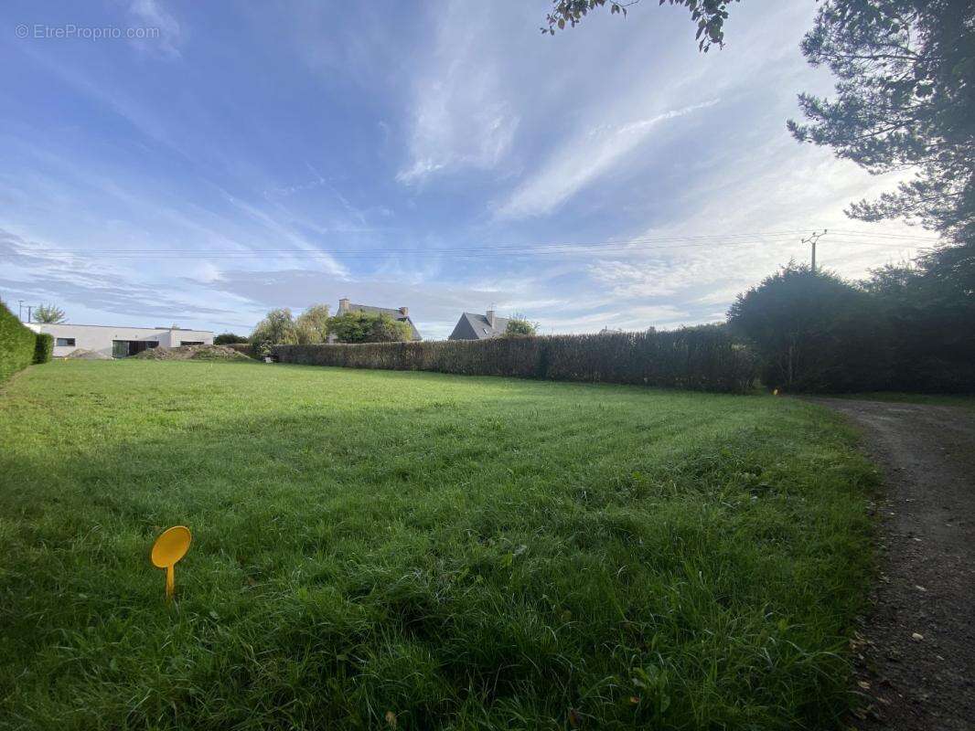 Terrain à PLELAN-LE-PETIT