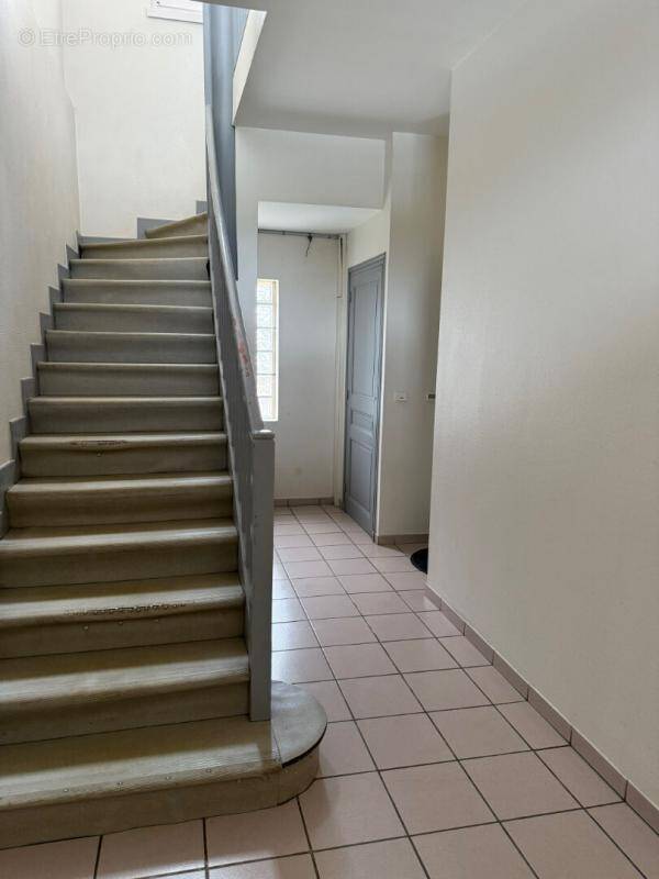 Appartement à SAINT-QUENTIN-FALLAVIER