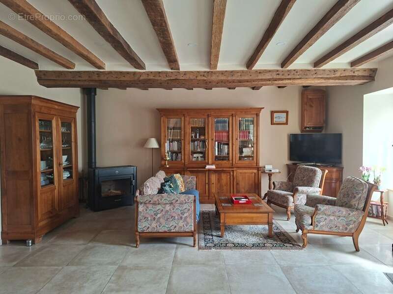 Maison à MARCILLE-LA-VILLE