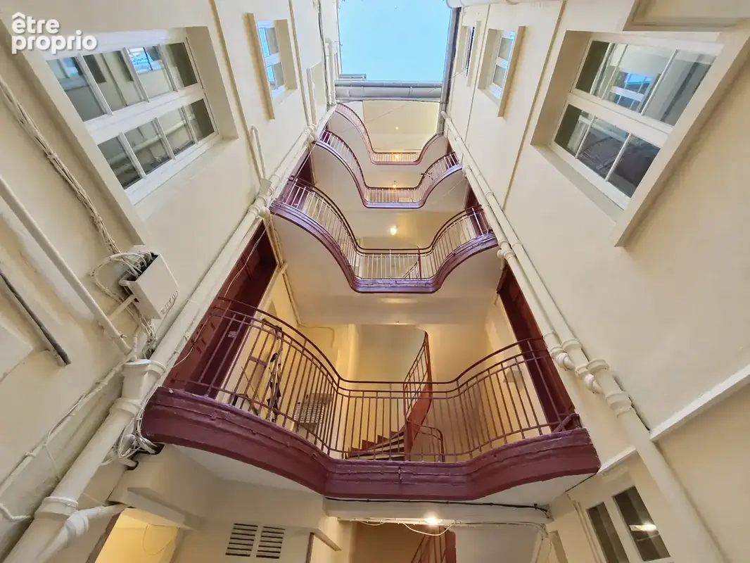 T137-2   montbauron   hyper-centre de versailles   appartement 3 pieces entièrement rénové - photo 1