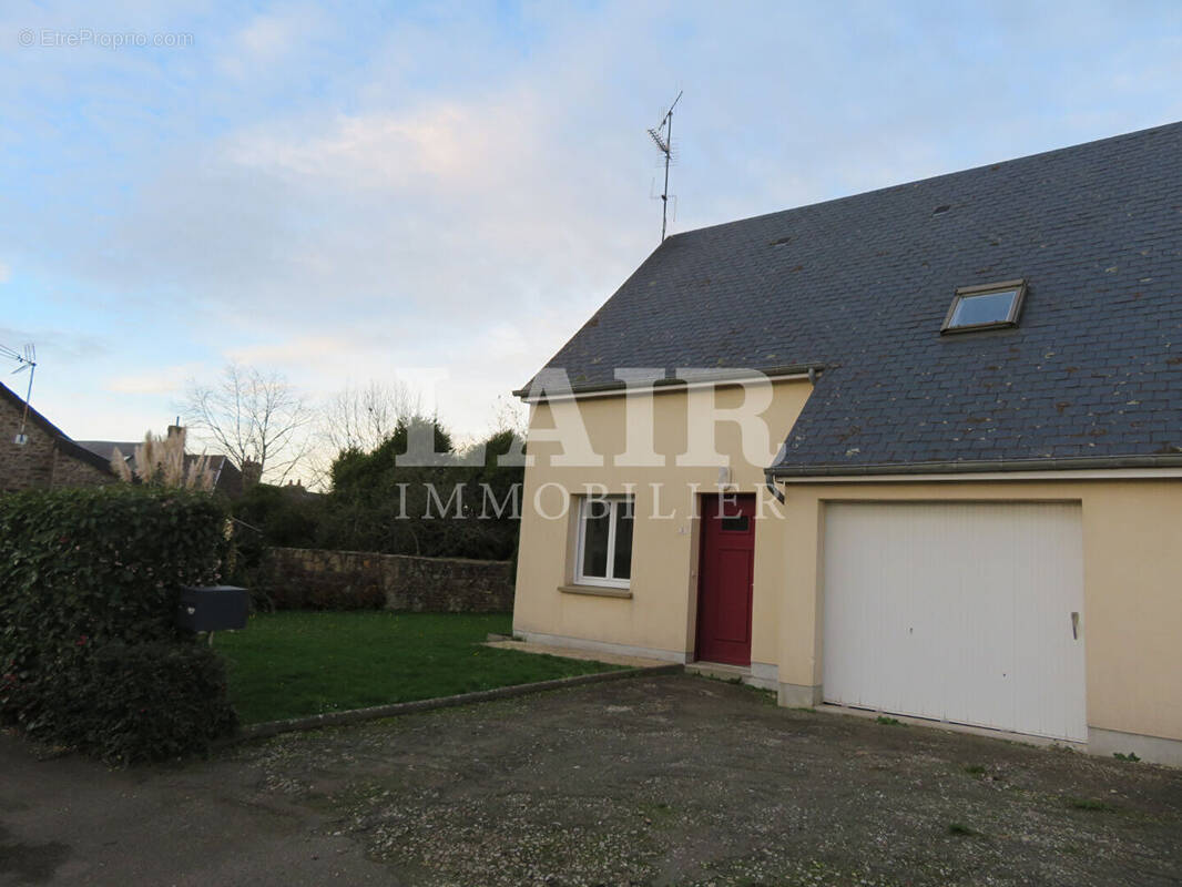 Maison à PRE-EN-PAIL