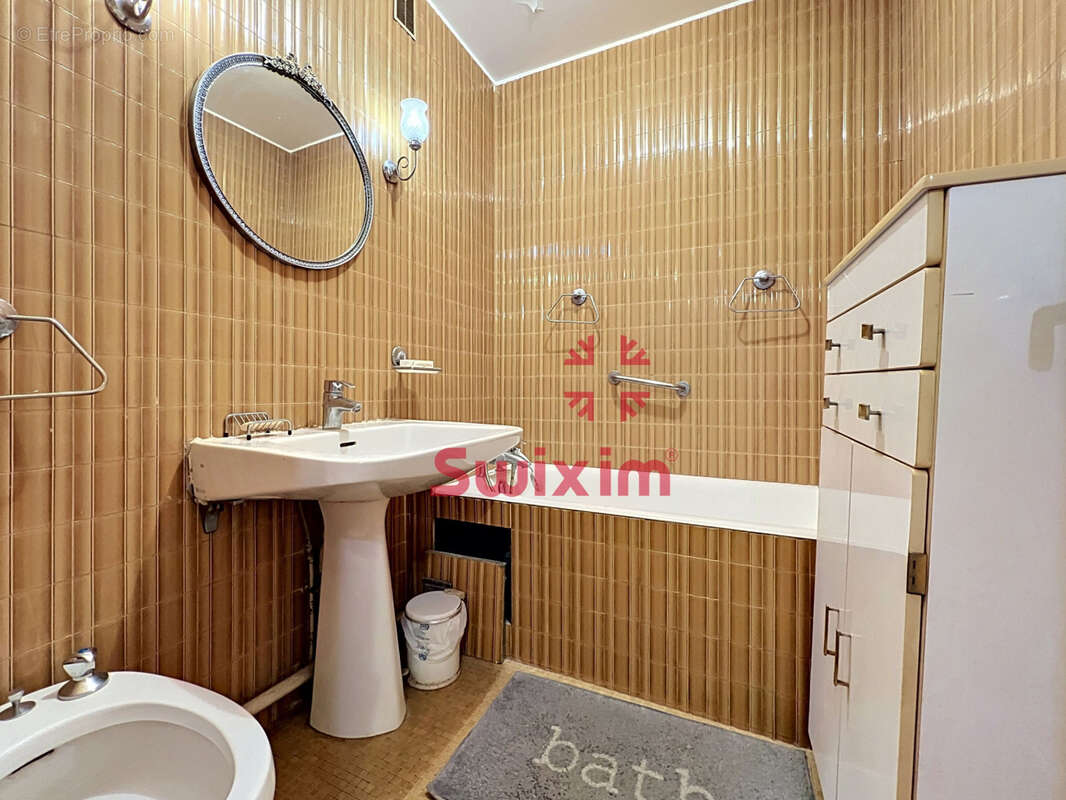 Appartement à PARIS-11E