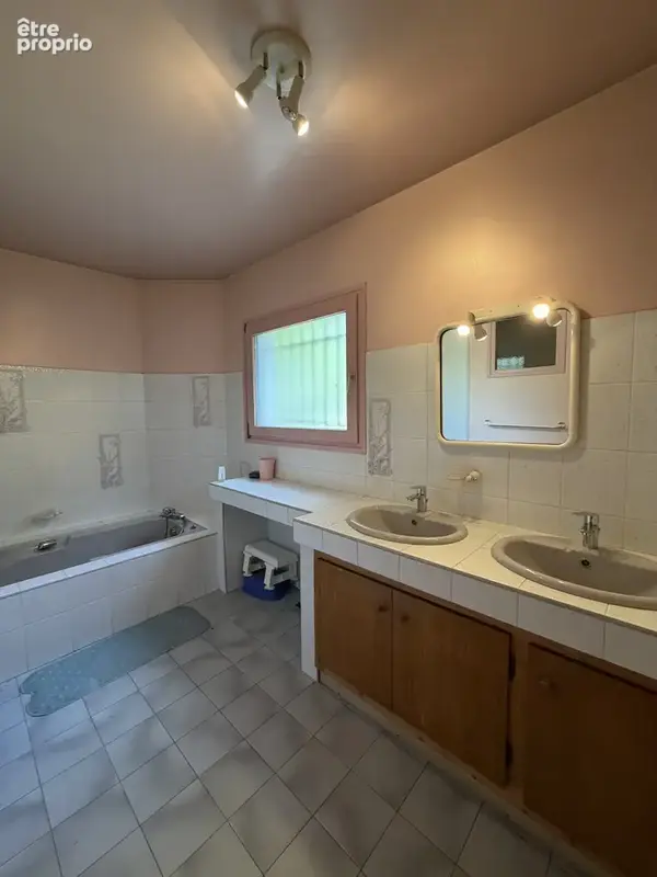 Maison familiale 147 m2 avec grand terrain   Romans-sur-Isère, berges de l’Isère - photo 13