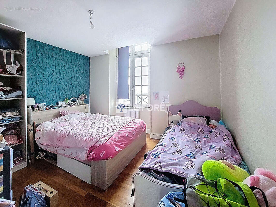 Appartement à LA FERE