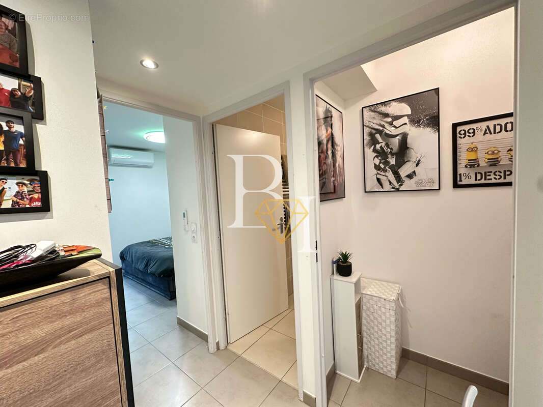 Appartement à GATTIERES
