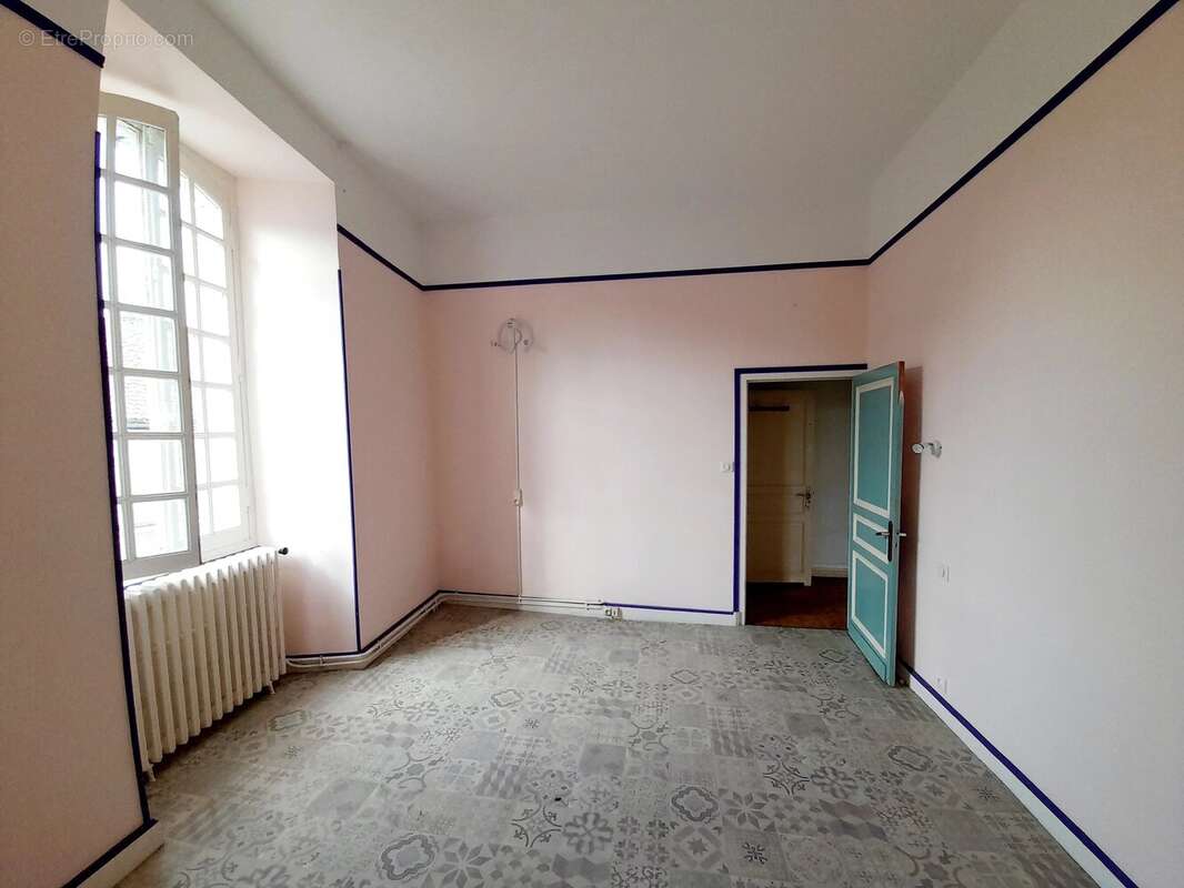 Appartement à ISSIGEAC