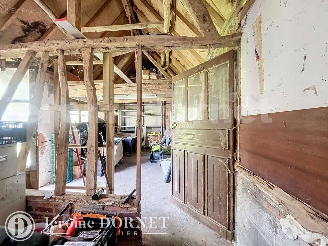 bb-1722333885_1722334523_34565_e9649bb - Maison à GRANDVILLIERS