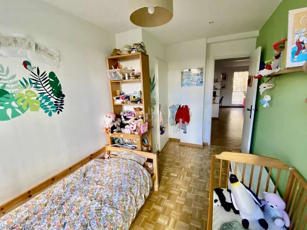 Appartement à MARSEILLE-7E