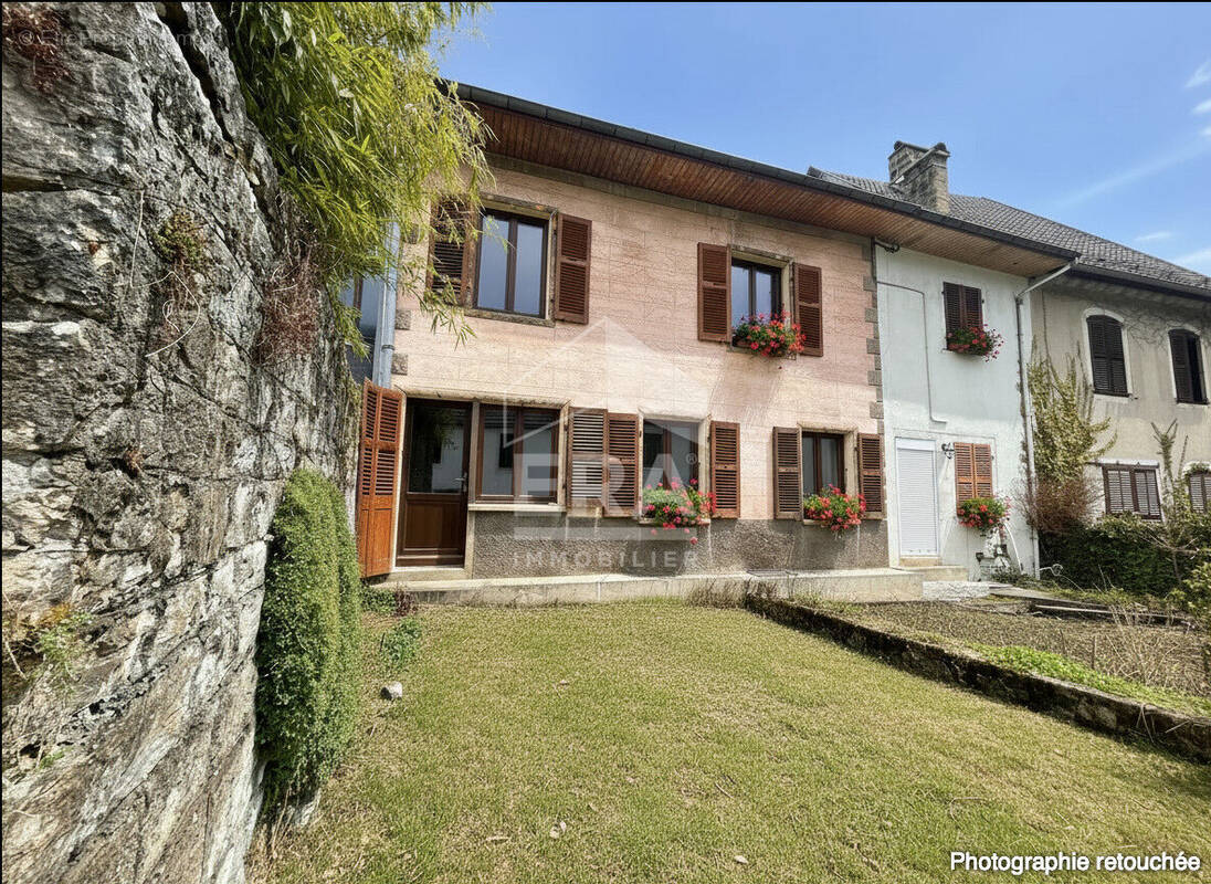 Maison à MOUTHIER-HAUTE-PIERRE