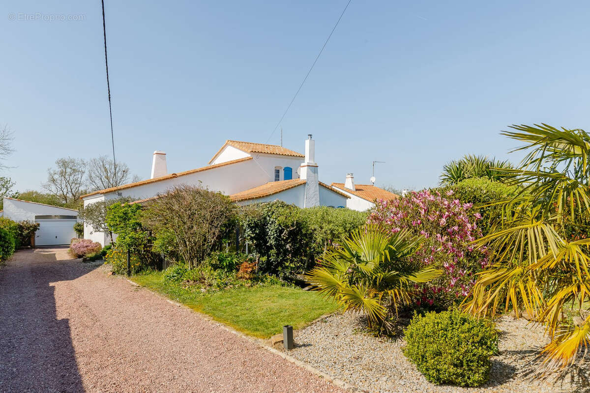 Maison à AUBIGNY