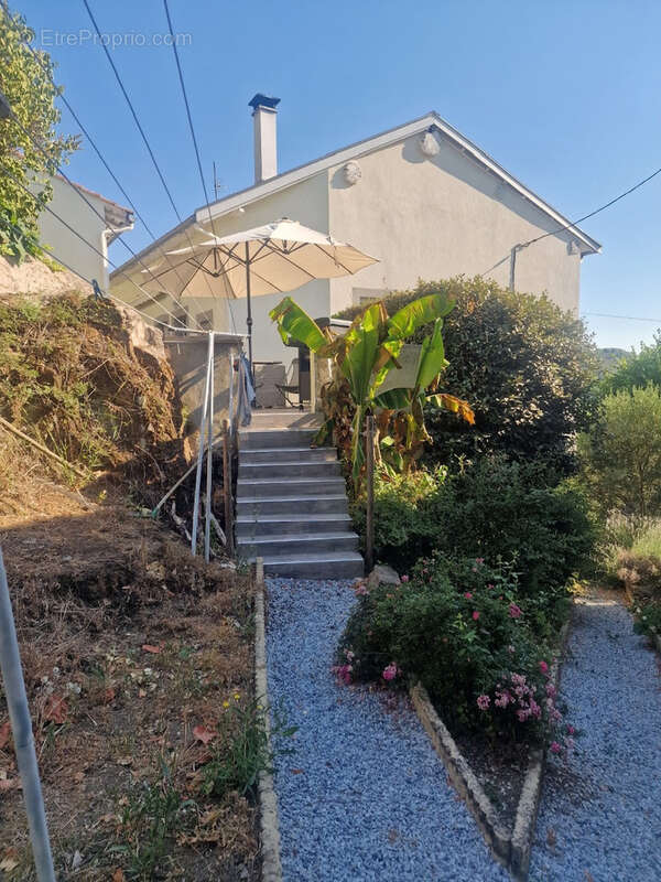 Maison familiale a vendre à SAINT-DESIRAT - photo 12