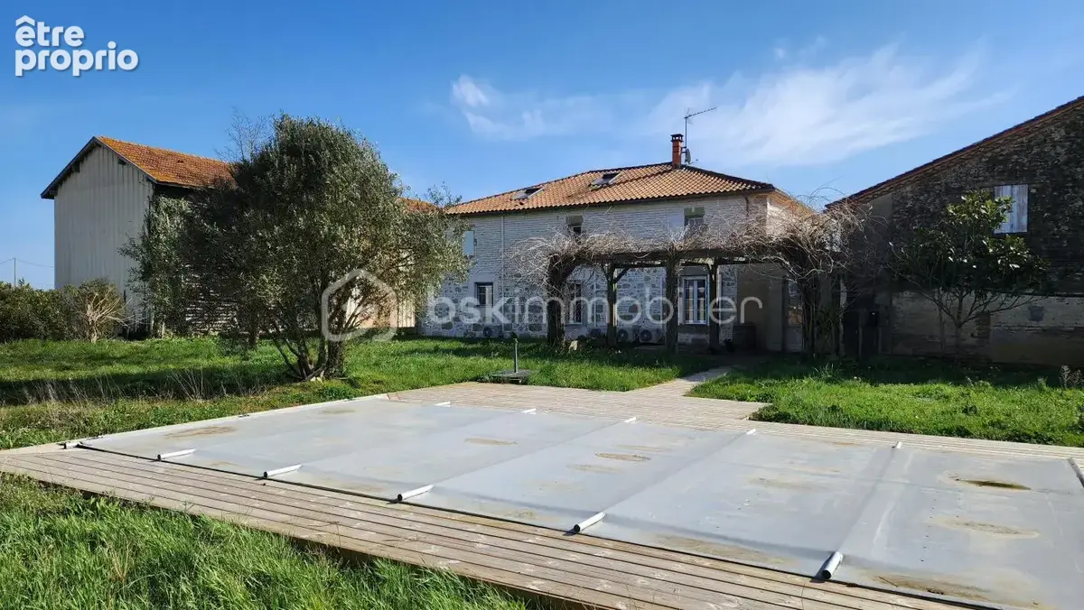 Grande maison en pierres avec piscine, grange et ancien séchoir - photo 2