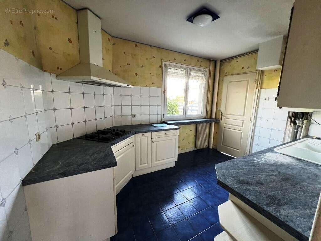 Maison 83 m² à Coutras  - photo 24