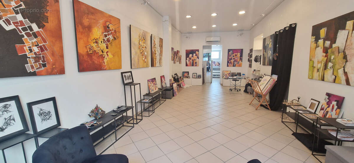 Commerce à GRENOBLE