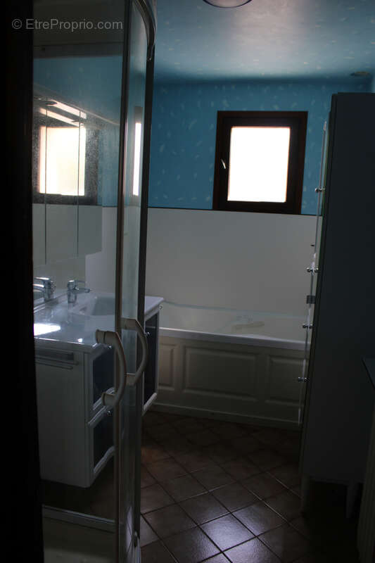 Maison à RIOM-ES-MONTAGNES