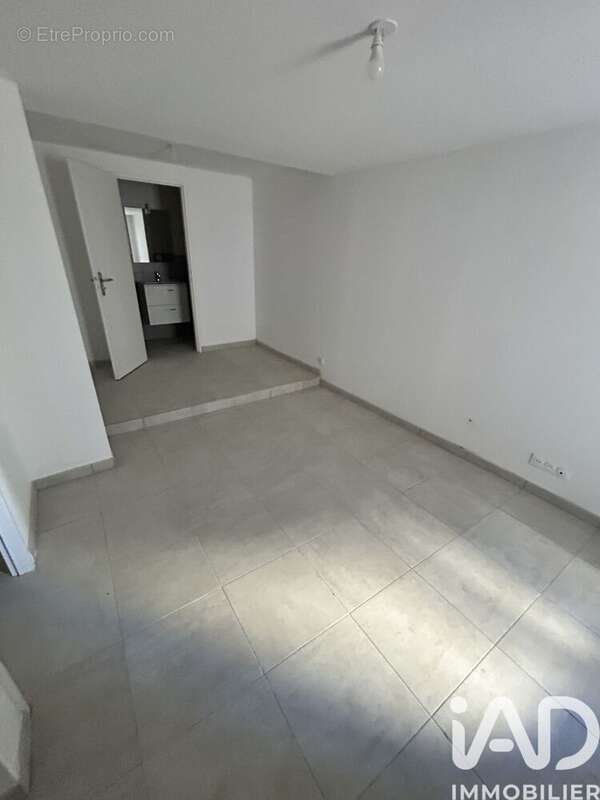 Photo 5 - Maison à VELAUX