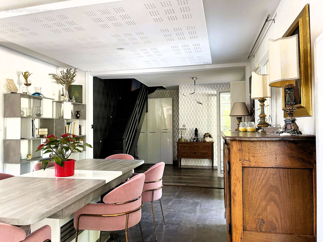 Maison contemporaine avec piscine   Boulazac - photo 4