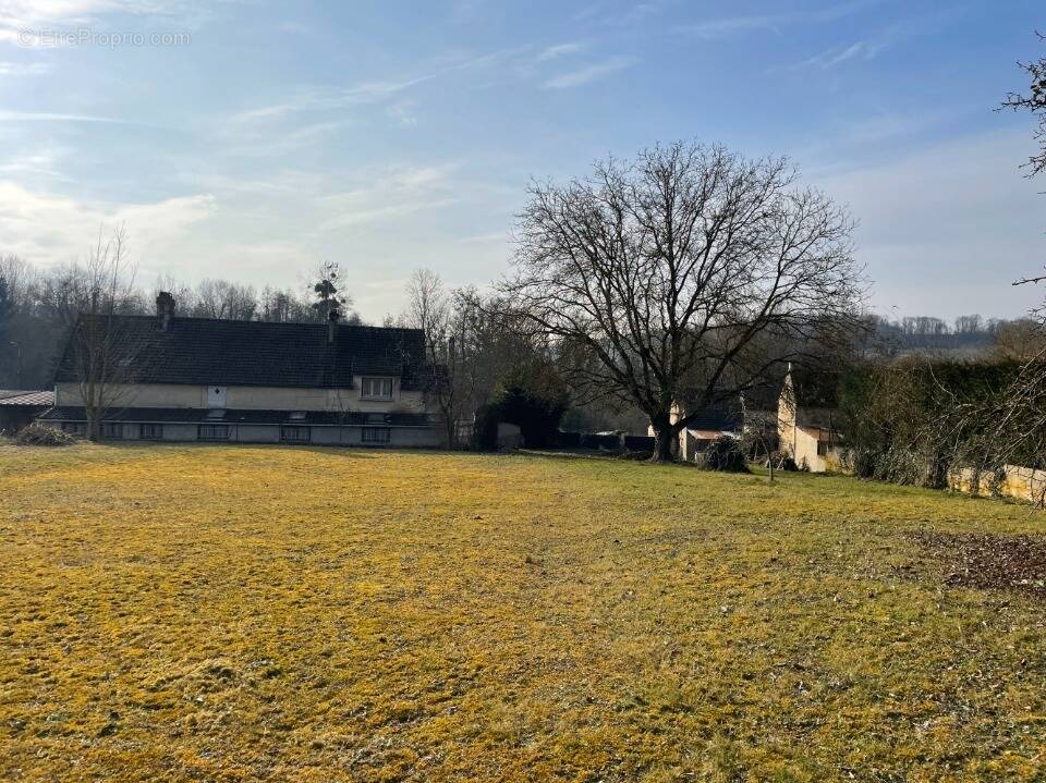 Terrain à GILOCOURT